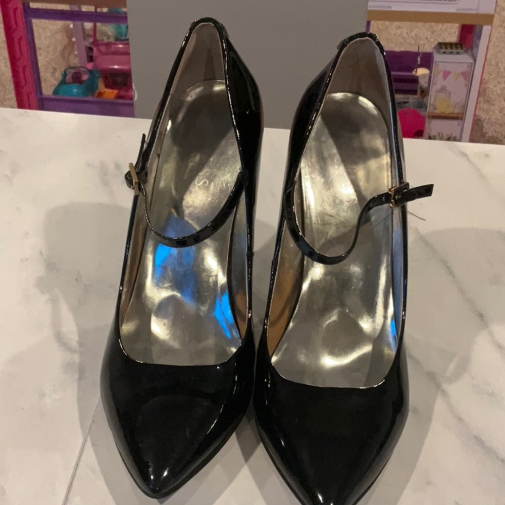 GUESS Black Stiletto Heels